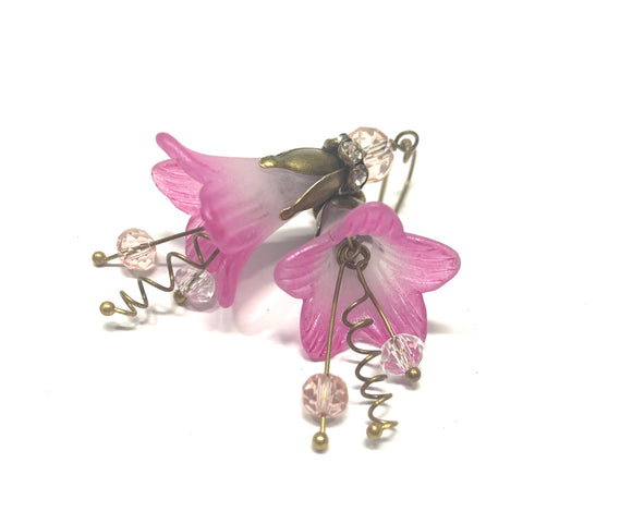 Lucite Flower Earrings